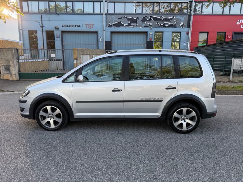 Volkswagen Touran 1.9 TDI Traveller 2007, foto 9