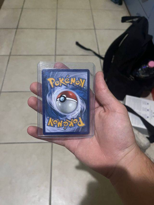 Carte Pokemon - Whirlipede, Zorua, Beartic