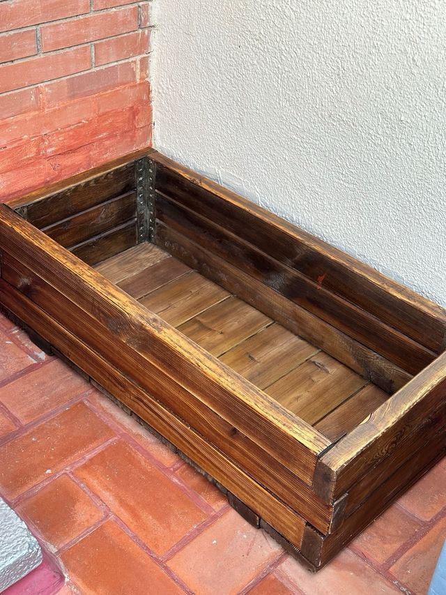 Jardinera madera maciza artesanal 103x49x30