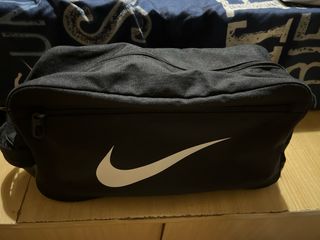 Macuto Nike para botas