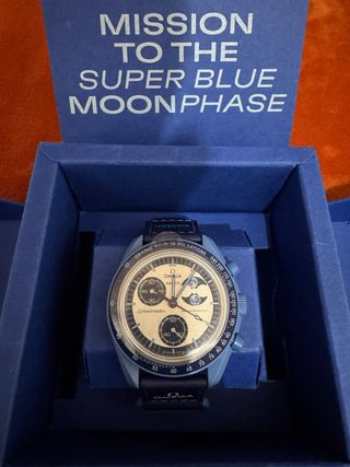 Reloj MoonSwatch Mission to Super Blue Moonphase