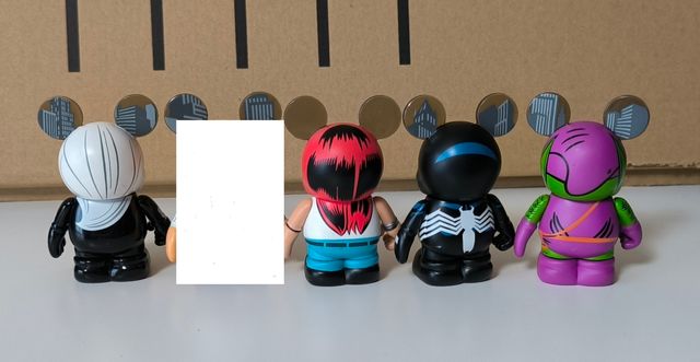 4 Vinylmation Disney Marvel