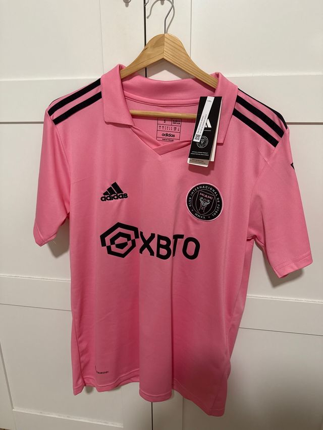 Camiseta Rosa Fútbol