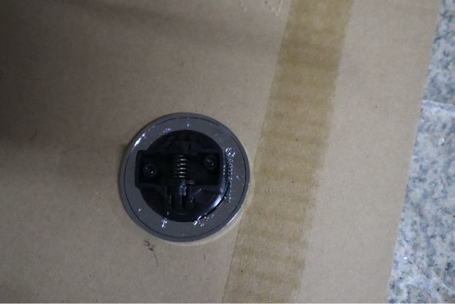 Insignia Original Capó Mercedes-Benz (2015+) – OEM