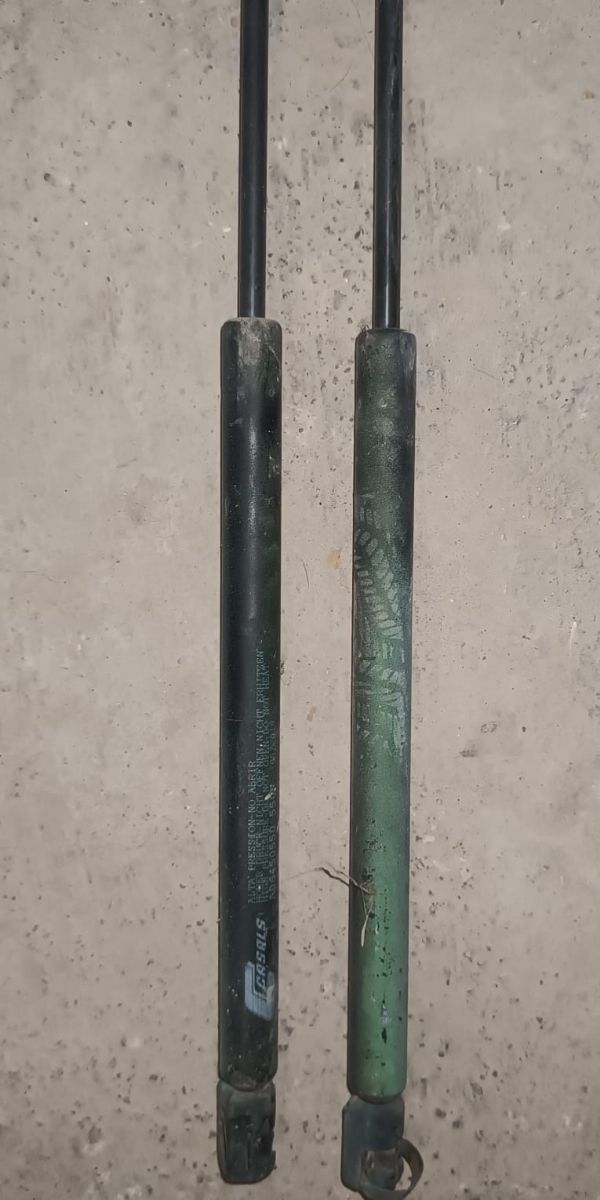 2 Amortiguadores portón