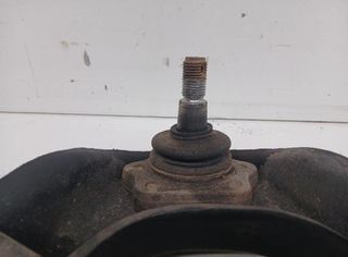 Nissan brazo suspensión terrano (wd21) 2.7 219220