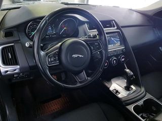 Jaguar E-PACE 2.0D 4WD Auto 132 kW (180 CV)