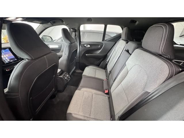 Volvo XC40 B3 G Core Auto 120 kW (163 CV)