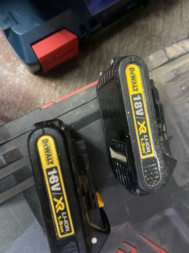 2 Baterías Dewalt 18V XR Li-ion