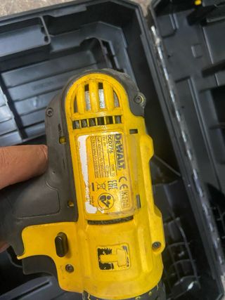 Taladro Dewalt DCD776 + Batería