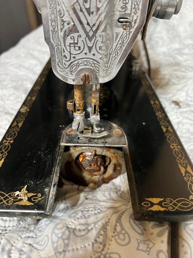 Máquina de Coser Antigua Sigma