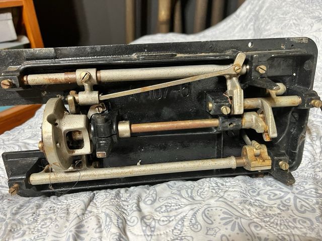 Máquina de Coser Antigua Sigma