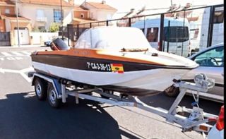 Vendo o cambio por moto de agua embarcación recreo