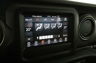 Jeep Wrangler 2.2 CRDi Sport