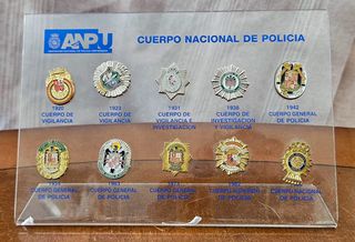 Pines Policía Nacional Española