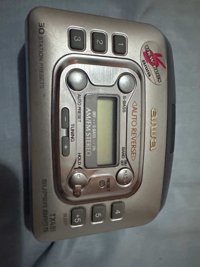 Radiocassette Aiwa TX481 plata