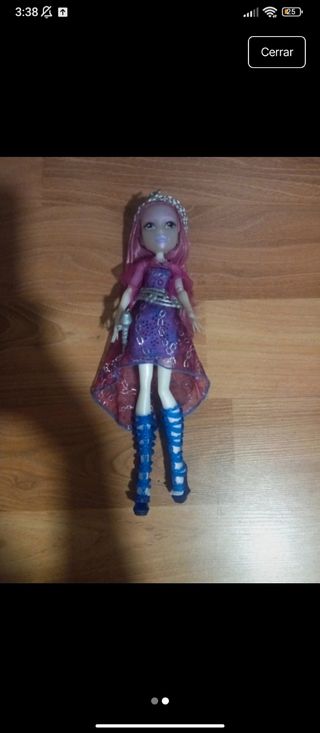 Muñeca Ever After High