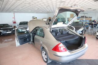 Ford Mondeo 2002