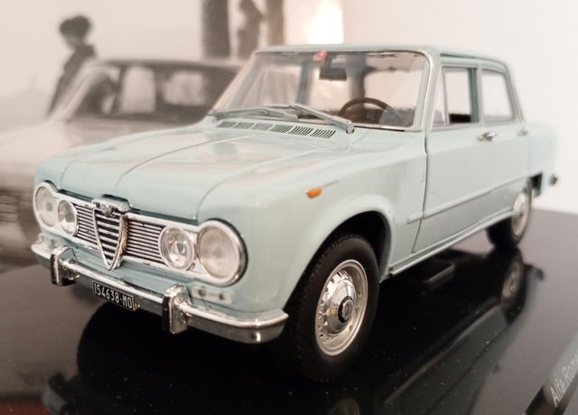 Alfa Romeo Giulia 1/24 Quattroruote Collection