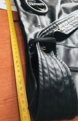 Falda negra Zara - Nueva. Temporada otoño invierno