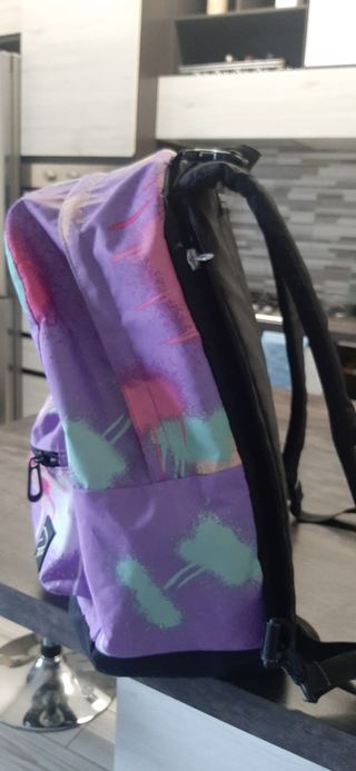 Zaino Seven: capiente ed estensibile