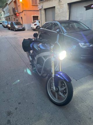 MOTO A2 | Hyosung GT250 Comet 2005