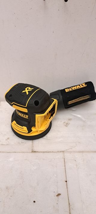 Lijadora Dewalt XR Brushless