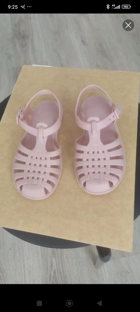 Sandalias niña verano rosa