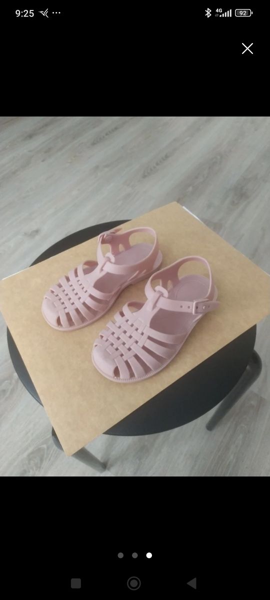 Sandalias niña verano rosa