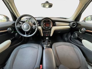 MINI COOPER D 5 Puertas - COMO NUEVO - GARANTIA