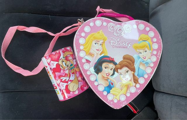 Lata corazón Disney Princess + hucha
