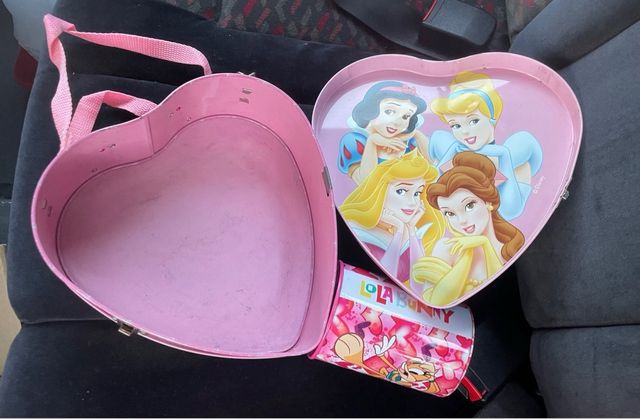 Lata corazón Disney Princess + hucha