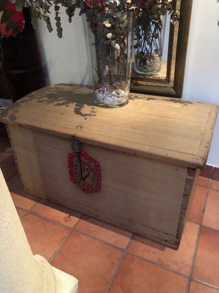 Baúl antiguo madera siglo XIX