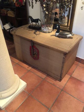 Baúl antiguo madera siglo XIX