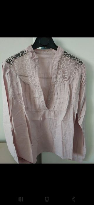 Blusa rosa pizzo