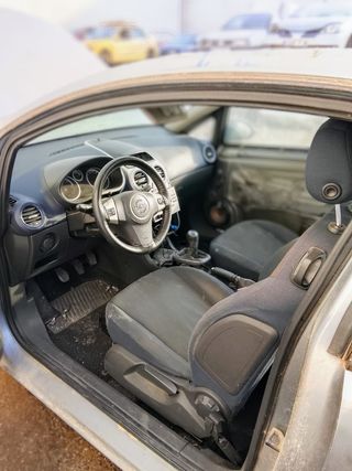 Opel Corsa - Recambios