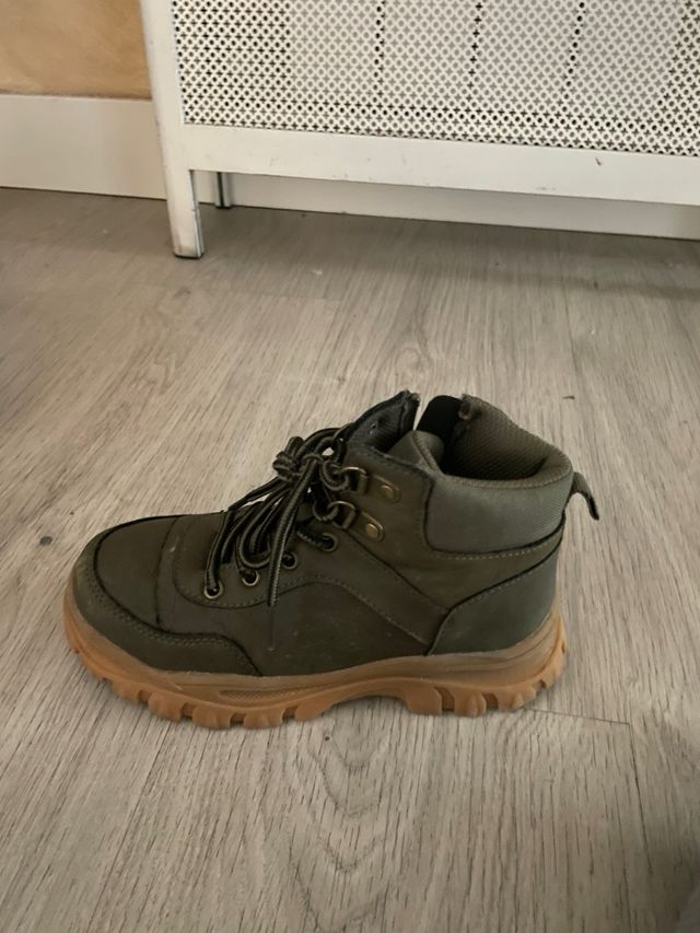 Botas niño talla 31 - Oliva