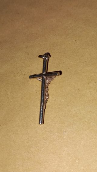 Cruz plata con Cristo