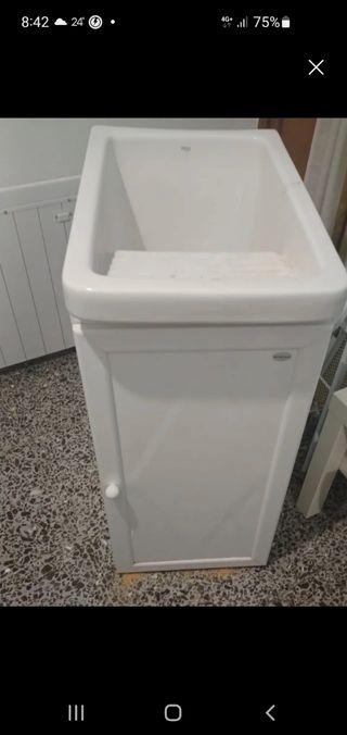 Pila lavar+ mueble blanco