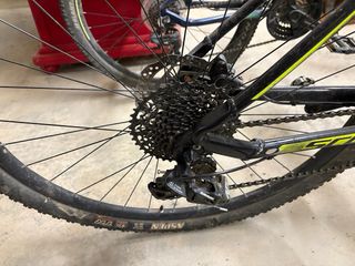 Bicicleta Scott Scale 