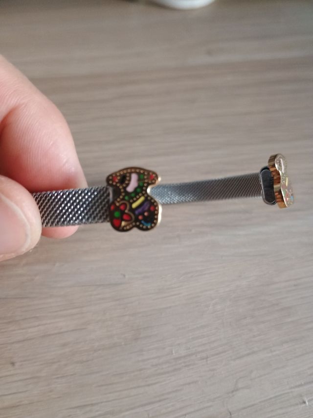 Pulsera plateada