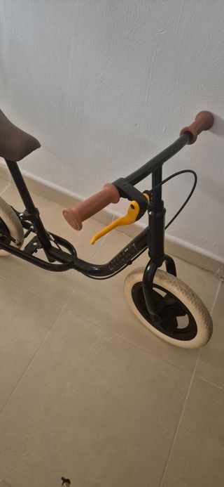 Bici sin pedales BTWIN 10" negra