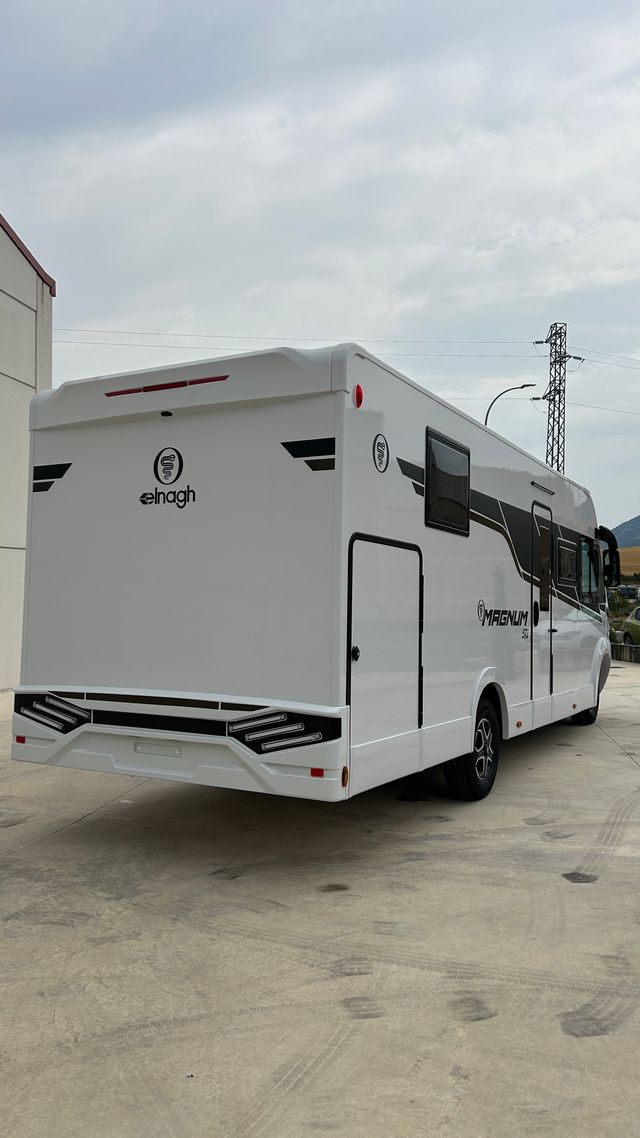 Autocaravana Integral Elnagh Magnum 582