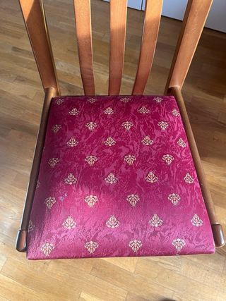 Mesa comedor extensible + 4 sillas