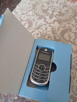 2 Tel. Motorola antiguos + cargadores