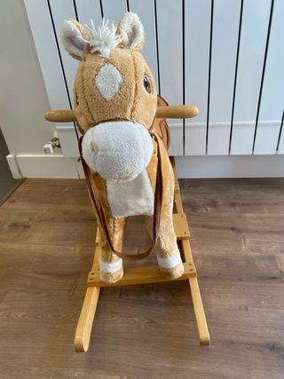 Caballo balancín madera
