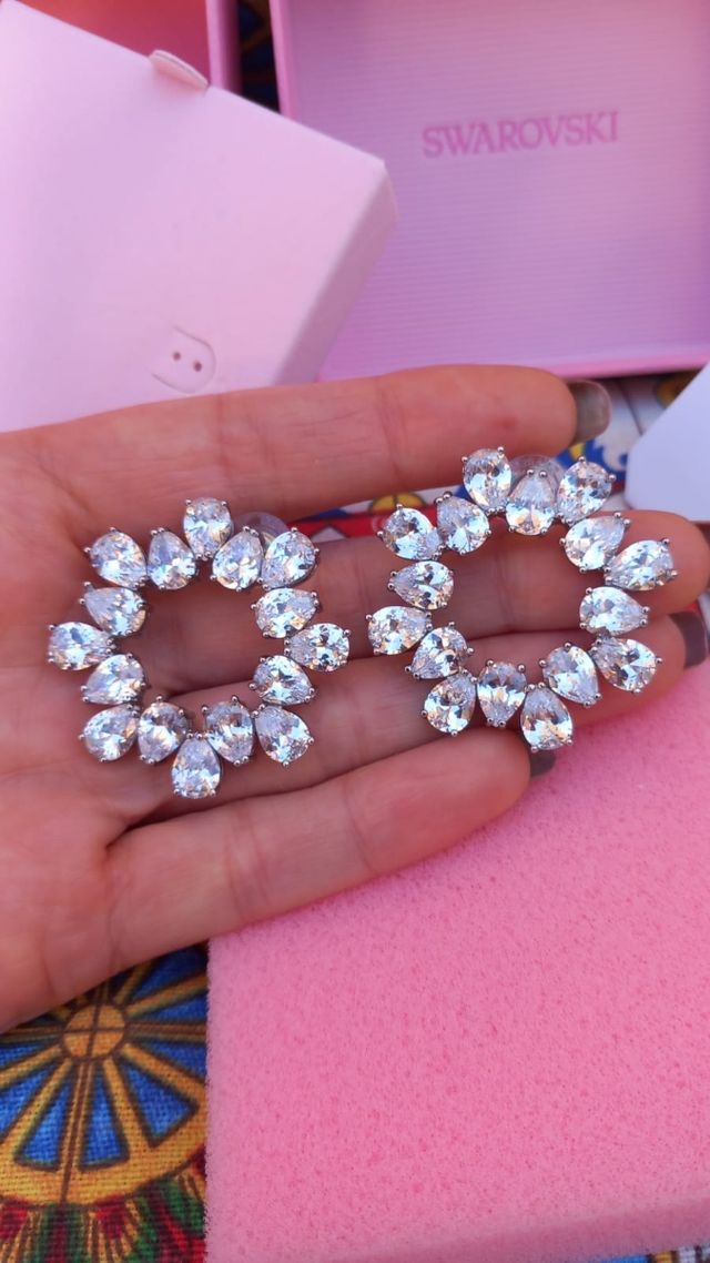 Orecchini a cerchio Millenia