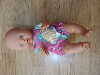 Muñeco Nenuco con ropita.