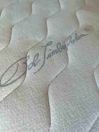 Cama de matrimonio Ikea + colchón 205 x 165 cm