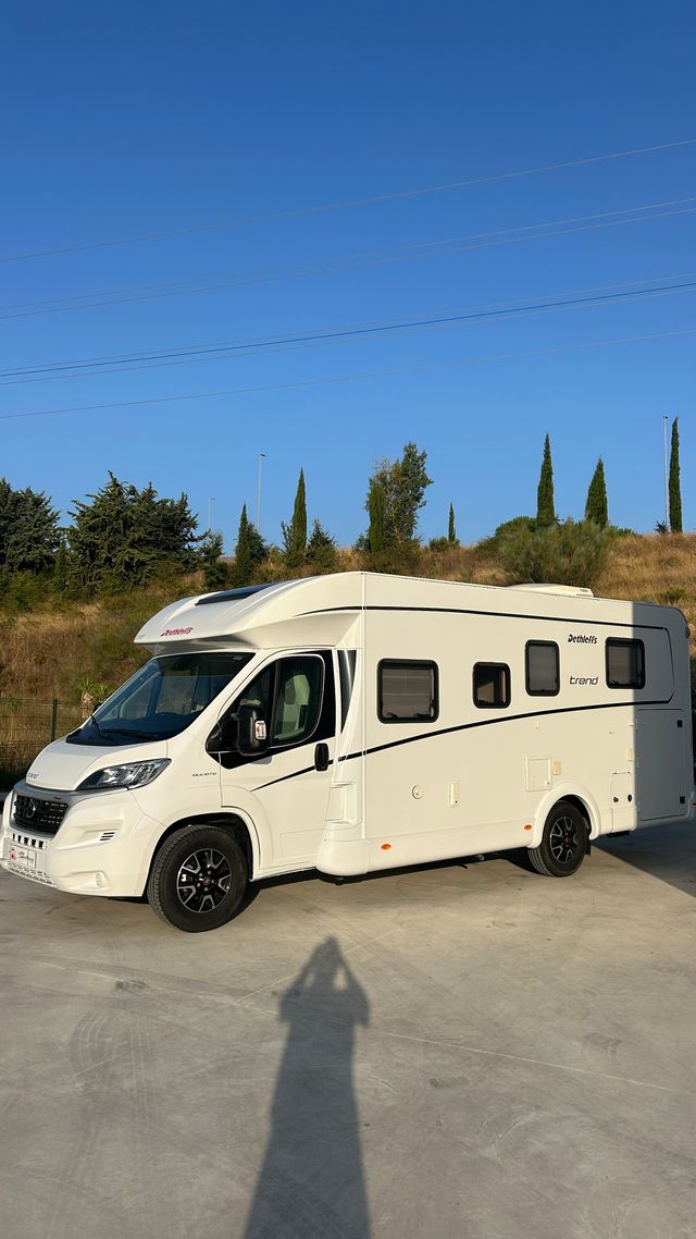 Autocaravana perfilada Dethleffs Trend 7057 Matic